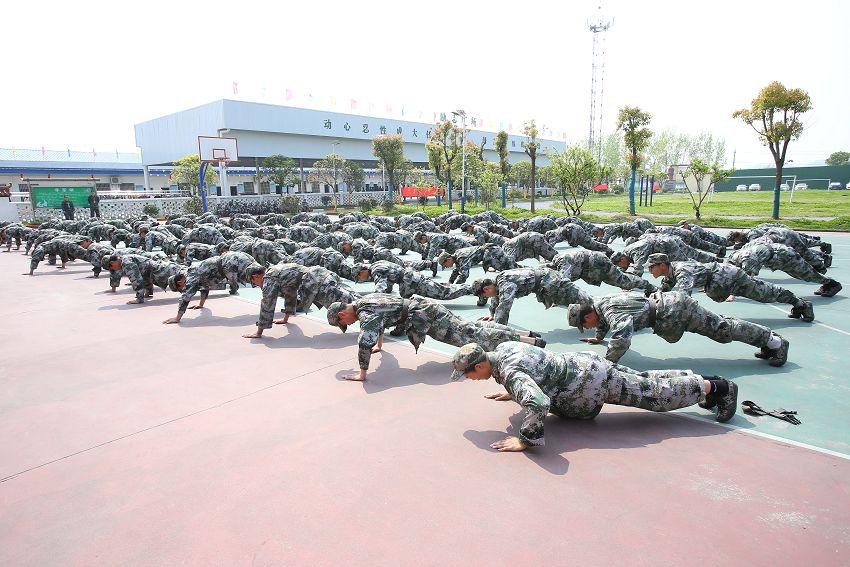 初一的孩子厌学怎么办，有什么办法矫正？(图2)