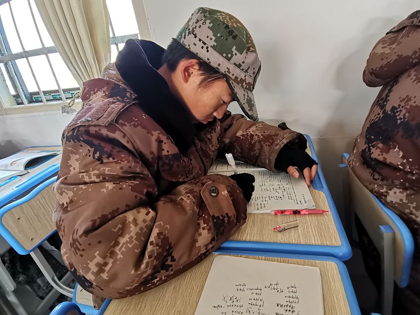 紧急！厌学的孩子咋办